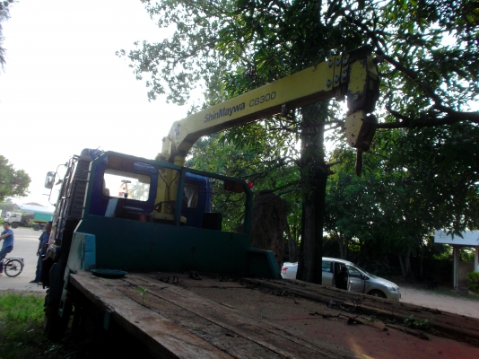 ขายด่วนรถสิบล้อHINOหัวโปเฟียหางเทเลอร์มีลิบติดเครน3ตัน