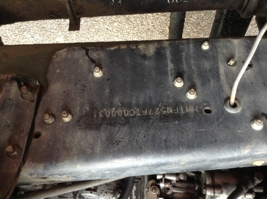 Mitsubishi 10ล้อ 2เพลา หัวลาก