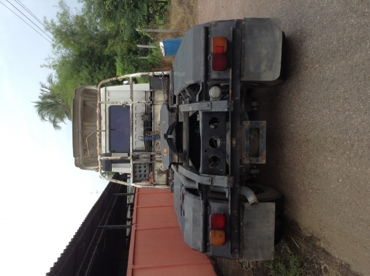 Mitsubishi 10ล้อ 2เพลา หัวลาก