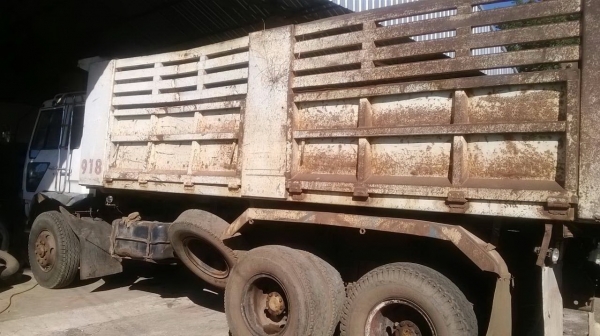 ขายรถบรรทุก10ล้อ2เพลาดั้มโคราช MITSUBISHI TD4257 เครืองดี คัสชีส์สวย กระมีเอียงนิดหน่อยครับ