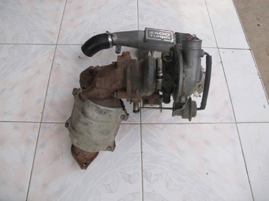 ขายชุดเทอร์โบ D max di 2.5 ราคา 5000 ถอดออกจากเครื่องนานแล้ว ตามรูปครับ