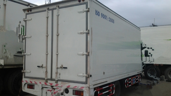 ขายด่วนรถอีซูซุ 6ล้อ NPR 130แรงม้า CNG (โรงงาน)5ม.ปี2009ตู้แห้ง3บาน