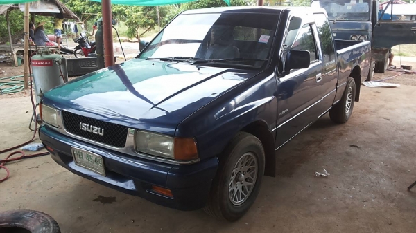 ***ขายแล้วครับขอบคุณ Truck2hand ขายมังกรทองแค็ป สวยๆ ISUZU SPACECAB 2.5SL ปี38/95 เครื่องเดิมเกียร์เดิม มังกรทองแน่นๆ แห้งๆไม่มีเยิ้ม ช่วงล่างคัสซีสวยเดิมไม่มีผุ กระบสวยพื้นปูกระบะ ล้อแม็ก ยางหน้าดี หลังพอใช้ หน้าเดิมไม่เคยชนหนัก รถเคลยร์สีแล้ว สวย ภายในส