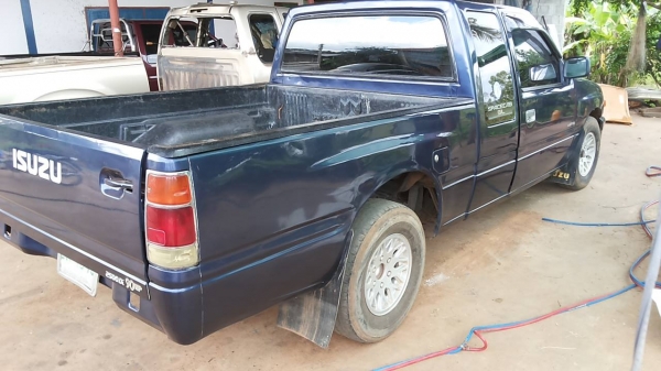 ***ขายแล้วครับขอบคุณ Truck2hand ขายมังกรทองแค็ป สวยๆ ISUZU SPACECAB 2.5SL ปี38/95 เครื่องเดิมเกียร์เดิม มังกรทองแน่นๆ แห้งๆไม่มีเยิ้ม ช่วงล่างคัสซีสวยเดิมไม่มีผุ กระบสวยพื้นปูกระบะ ล้อแม็ก ยางหน้าดี หลังพอใช้ หน้าเดิมไม่เคยชนหนัก รถเคลยร์สีแล้ว สวย ภายในส