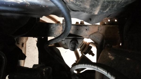 ***ขายแล้วครับขอบคุณ Truck2hand ขายมังกรทองแค็ป สวยๆ ISUZU SPACECAB 2.5SL ปี38/95 เครื่องเดิมเกียร์เดิม มังกรทองแน่นๆ แห้งๆไม่มีเยิ้ม ช่วงล่างคัสซีสวยเดิมไม่มีผุ กระบสวยพื้นปูกระบะ ล้อแม็ก ยางหน้าดี หลังพอใช้ หน้าเดิมไม่เคยชนหนัก รถเคลยร์สีแล้ว สวย ภายในส