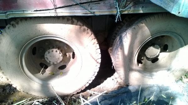 10ล้อเพลาเดียวISUZU 165 แรง 6BD1สภาพยังดี หัวเดิมบาง เครื่องนิ่มมาก ..