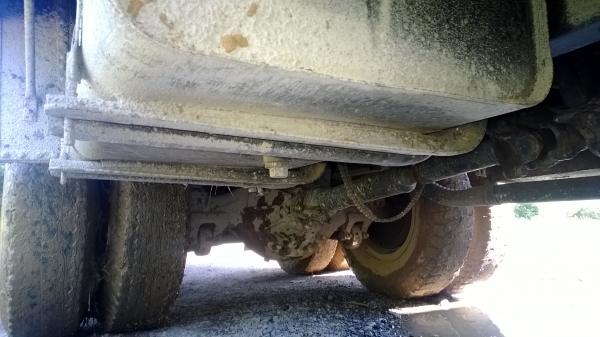 10ล้อเพลาเดียวISUZU 165 แรง 6BD1สภาพยังดี หัวเดิมบาง เครื่องนิ่มมาก ..