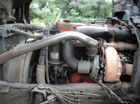 ขายดาวน์ ISUZU หัวลาก 320 แรงเทอร์โบด่วนครับ ไม่มีคนขับ