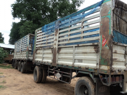 ขายดาวน์ ISUZU หัวลาก 320 แรงเทอร์โบด่วนครับ ไม่มีคนขับ