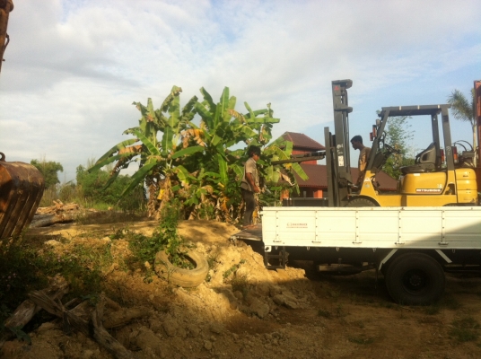 ขายโฟลคลิฟ MITSUBISHI FG18  AT เสา 4 เมตร  3 คอนโทล ใช้งานได้ 2 ระบบ ประหยัดสุดๆๆ ขอบคุณพี่เมธา จ.น่าน