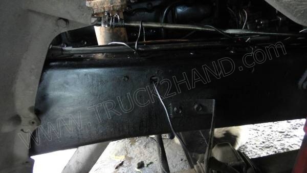 รถบรรทุก 6 ล้อ หัว+แซซซี ยี่ห้อ MITSUBISHI รุ่น FN215K รถบรรทุก 6 ล้อ หัว+แซซซี ยี่ห้อ MITSUBISHI รุ่น FN215K