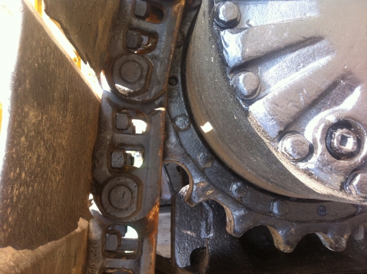 ขายรถแมคโครPC200-5 ไฟฟ้าครบ คอนโทรนสั้น โซ่ใหม่ เอกสารเล่มทะเบียน สภาพพร้อมใช้ สนใจติดต่อ บอย 085-156-2314 ขายรถแมคโครPC200-5 ไฟฟ้าครบ คอนโทรนสั้น โซ่ใหม่ เอกสารเล่มทะเบียน สภาพพร้อมใช้ สนใจติดต่อ บอย 085-156-2314