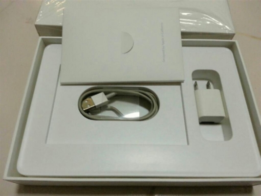 ไอเเพคมินิ เครื่อง 0 ดีเทค  32 GB กล่องอุปกรณ์ครบ (จะเพิ่มรูปกล่องให้) ประกันเหลือ 3 เดือน