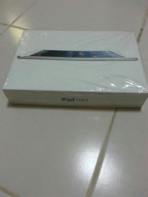 ไอเเพคมินิ เครื่อง 0 ดีเทค  32 GB กล่องอุปกรณ์ครบ (จะเพิ่มรูปกล่องให้) ประกันเหลือ 3 เดือน