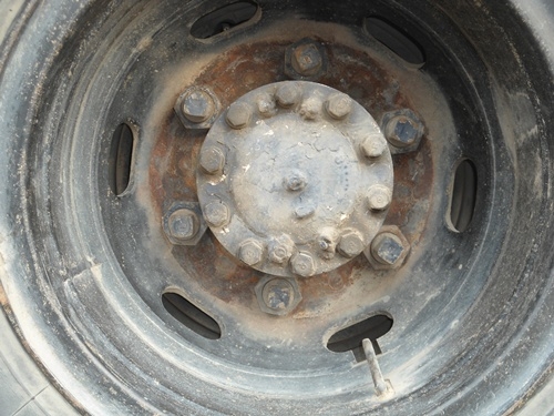 ขายรถ 6 ล้อฮีโน่ FB-113 เครื่องWO 4D 117แรงม้า กระบะคาร์โก้ ยาว5เมตร กว้าง2.10เมตร