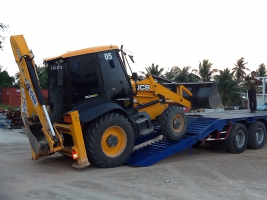 ขายJCB 3cx4wd รถใหม่ใช้ปีกว่า สองพันกว่าชั่วโมง
