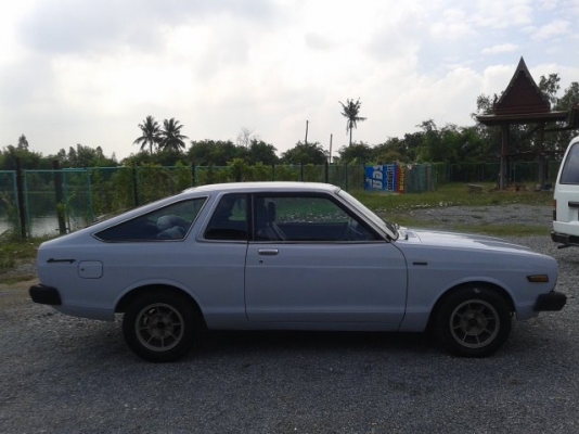 Datsun Sunny B310 2ประตูไฟกลม Datsun Sunny B310 2ประตูไฟกลม