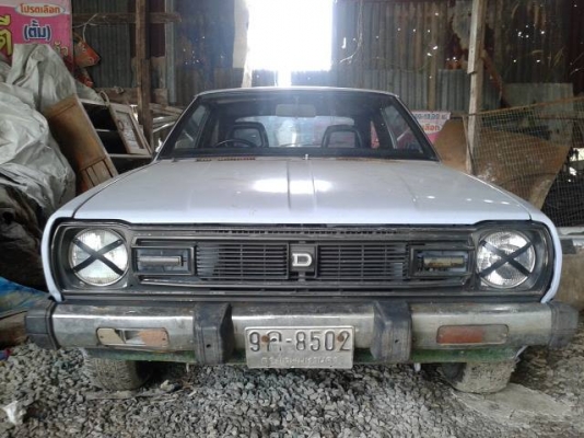Datsun Sunny B310 2ประตูไฟกลม Datsun Sunny B310 2ประตูไฟกลม