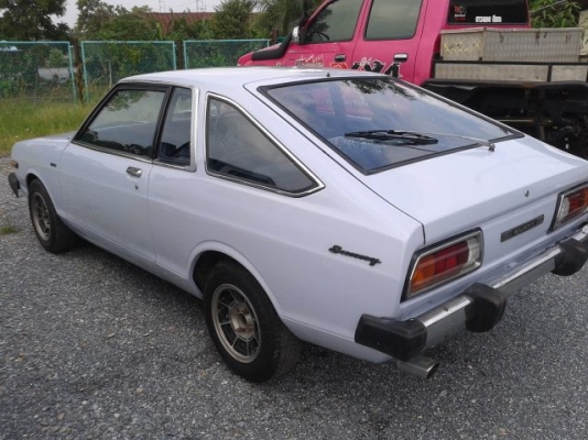 Datsun Sunny B310 2ประตูไฟกลม Datsun Sunny B310 2ประตูไฟกลม