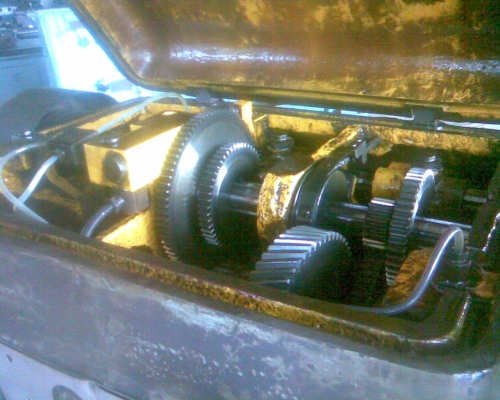 เครื่องกลึง 10  ฟุตตัวใหญ่