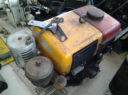 ขายเครื่องสูบน้ำ และ เครื่องยนต์รถไถเดิมตาม