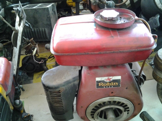 ขายเครื่องสูบน้ำ และ เครื่องยนต์รถไถเดิมตาม