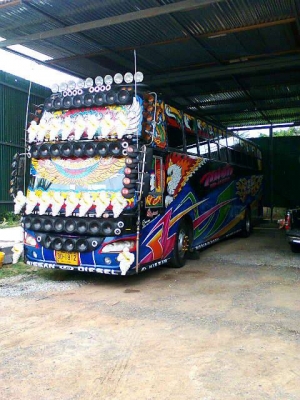 ขาย รถ 12 เมตร สูง 3.70 เครื่อง 6d40 เครื่องท้าย คัชซี เบนท์ 850000