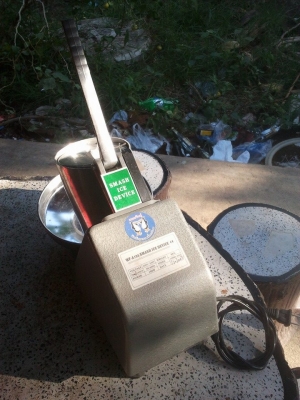 ที่ไสน้ำแข็งไฟฟ้าหิมะซื้อมา2700 ขาย1700 พร้อมส่งขอเพิ่ม300บ.