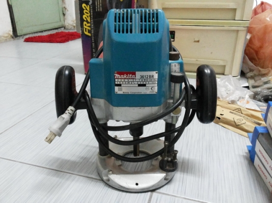 เราเตอร์ MAKITA 3612BR สภาพดี