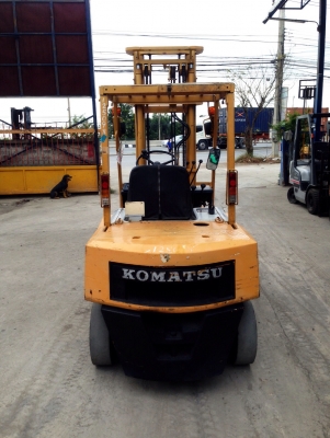 ***ขาย***KOMATSU FG25-8 เสาสูง4เมตร สไลท์แผงงา สภาพ90\% ***ขาย***KOMATSU FG25-8 เสาสูง4เมตร สไลท์แผงงา สภาพ90\%