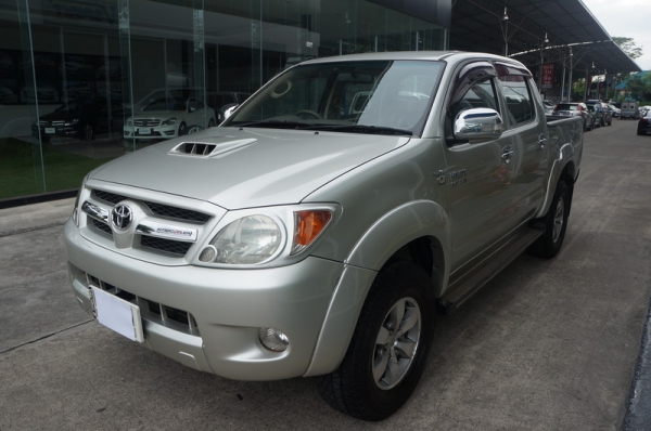 TOYOTA VIGO PRERUNNER 4 ประตู ปี 2006 รถเดิม รถขับดีมาก เครื่องเดิม ช่วงล่างดี แอรเย็น ล้อ max สีสวย รถพร้อมใช้งาน การันตีรถสวยราคาโดนใจ จัดไฟแนนได้เต็ม ฟรีดาวน์
