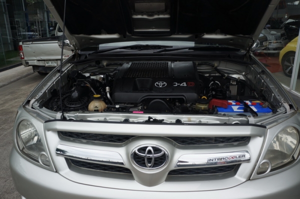 TOYOTA VIGO PRERUNNER 4 ประตู ปี 2006 รถเดิม รถขับดีมาก เครื่องเดิม ช่วงล่างดี แอรเย็น ล้อ max สีสวย รถพร้อมใช้งาน การันตีรถสวยราคาโดนใจ จัดไฟแนนได้เต็ม ฟรีดาวน์