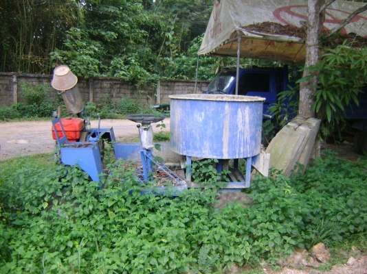 ขายรถโม้ปูน พร้อมเครื่องยันม้า 14 แรง