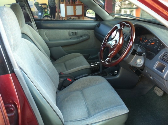 รถบ้าน Toyota soluna ป้ายเชียงใหม่ สีแดงเลือดหมูสวยๆ เกียร์ออโต้ ปี 40