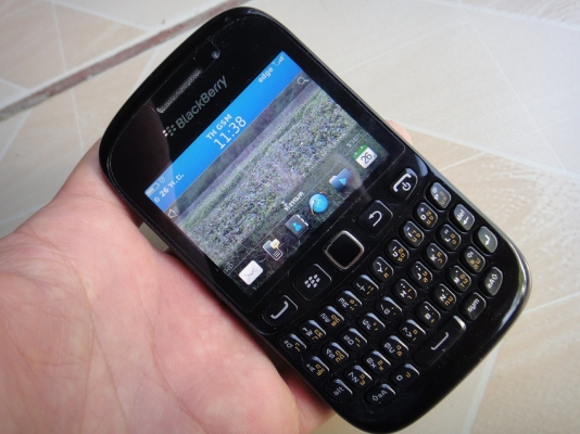 BlackBerry Curve 9920