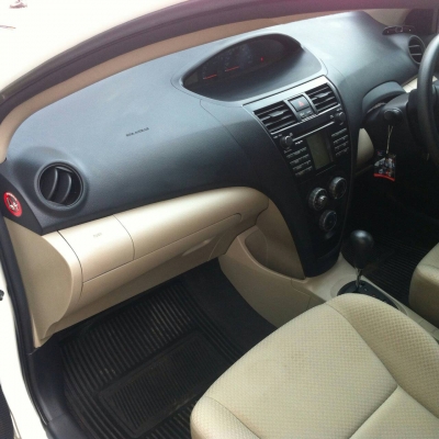 TOYOTA VIOS 1.5 IVORY  VVTi AT ปี 2010