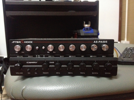 ขายปรี 5แบน2 ตัวคับ ไม่ได้ใชสภาพค่อนข้างใหม่