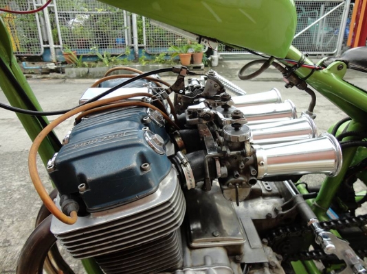 ขายครับ cb750 8วาล์ว ทบ.เต็ม พร้อมโอนชื่อผมเอง