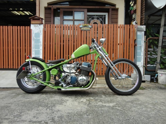 ขายครับ cb750 8วาล์ว ทบ.เต็ม พร้อมโอนชื่อผมเอง