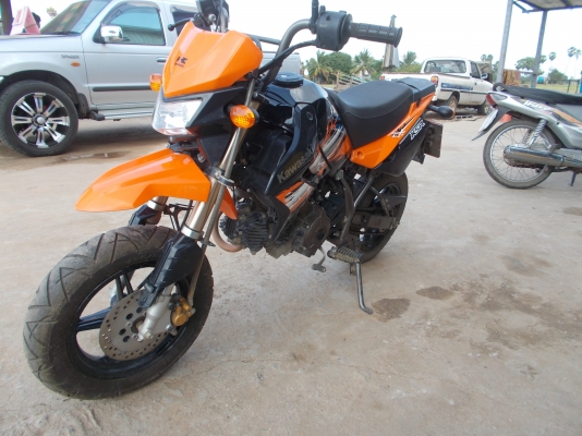 ขาย KSR ราคา 48,000 มือเเรกเจ้าของขายเอง เดิมทุกอย่าง เลขไมล์ 3,500 km.