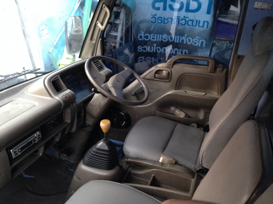 ต้องการขาย isuzu Npr 4.3 120 แรง หน้าการ์ตูน ดั้ม 6 ล้อกลาง ปี 95 ราคา 590000 บาท ติดต่อ คุณเป็น 0868828230