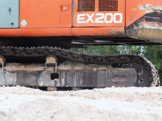 HITACHI 200-3   ติดต่อปารวี  โทร 0839686255