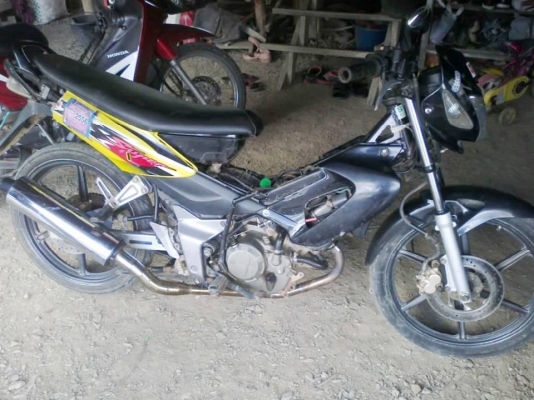 Sonic 125 ทะเบียนพร้อมชุดโอน ภาษีขาด1ปี ล้อแม็กแท้ คอท่อเลสทั้งเส้น พร้อมส่งทั่วไทย