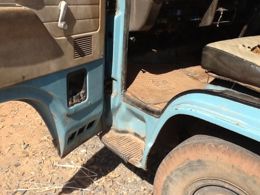 จองแล้วครับจากพี่น้องเมืองโคราชบ้านเฮาจ้า 4000บาทขายครับNKR ตัวเเรก ปี32 ห้างแท้ยกหัวไม่ใด้เครื่อง4JB1 88hp เครื่องดีเยี่ยม แคชชีงามๆ ทะเบียนพร้อมโอน ม79 ย้ายใด้ทั่วไทย