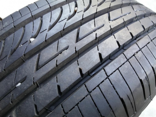 เศษยาง 195 60 15 บริสโตน GR-90 ปี13 ใหม่ๆ