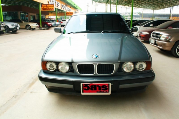 BMW SERIES 5 525i E34 big-nose AT ปี 1995 BMW SERIES 5 525i E34 big-nose AT ปี 1995