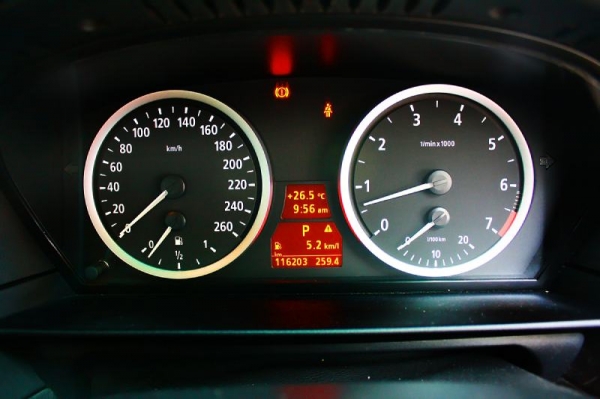 BMW SERIES 5 525i E60 AT ปี 2005