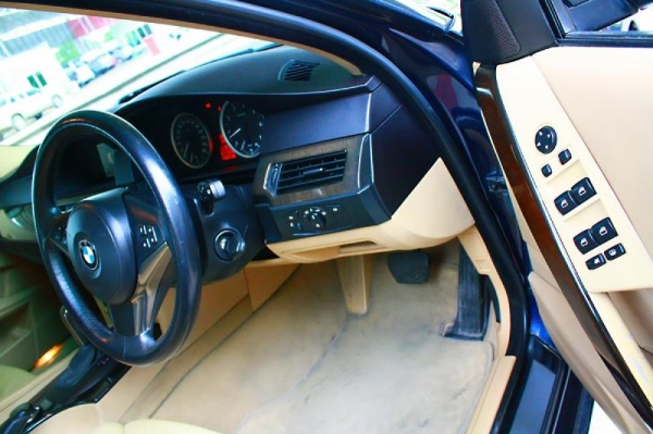 BMW SERIES 5 525i E60 AT ปี 2005