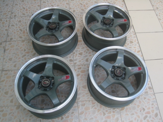 ขายล้อแม็ก Lenso project-D 15"x7" et38 4รู100 สีเทาขอบเงา สนใจติดต่อเล็กคลองสามครับ (081-3747940)
