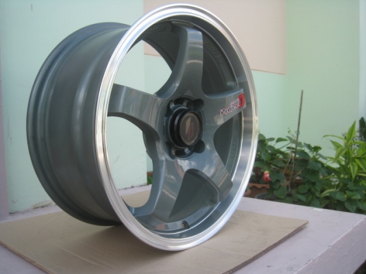 ขายล้อแม็ก Lenso project-D 15"x7" et38 4รู100 สีเทาขอบเงา สนใจติดต่อเล็กคลองสามครับ (081-3747940)